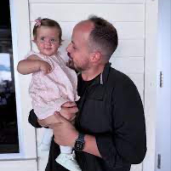 Meet your Posher, James - Picture 3 of 3